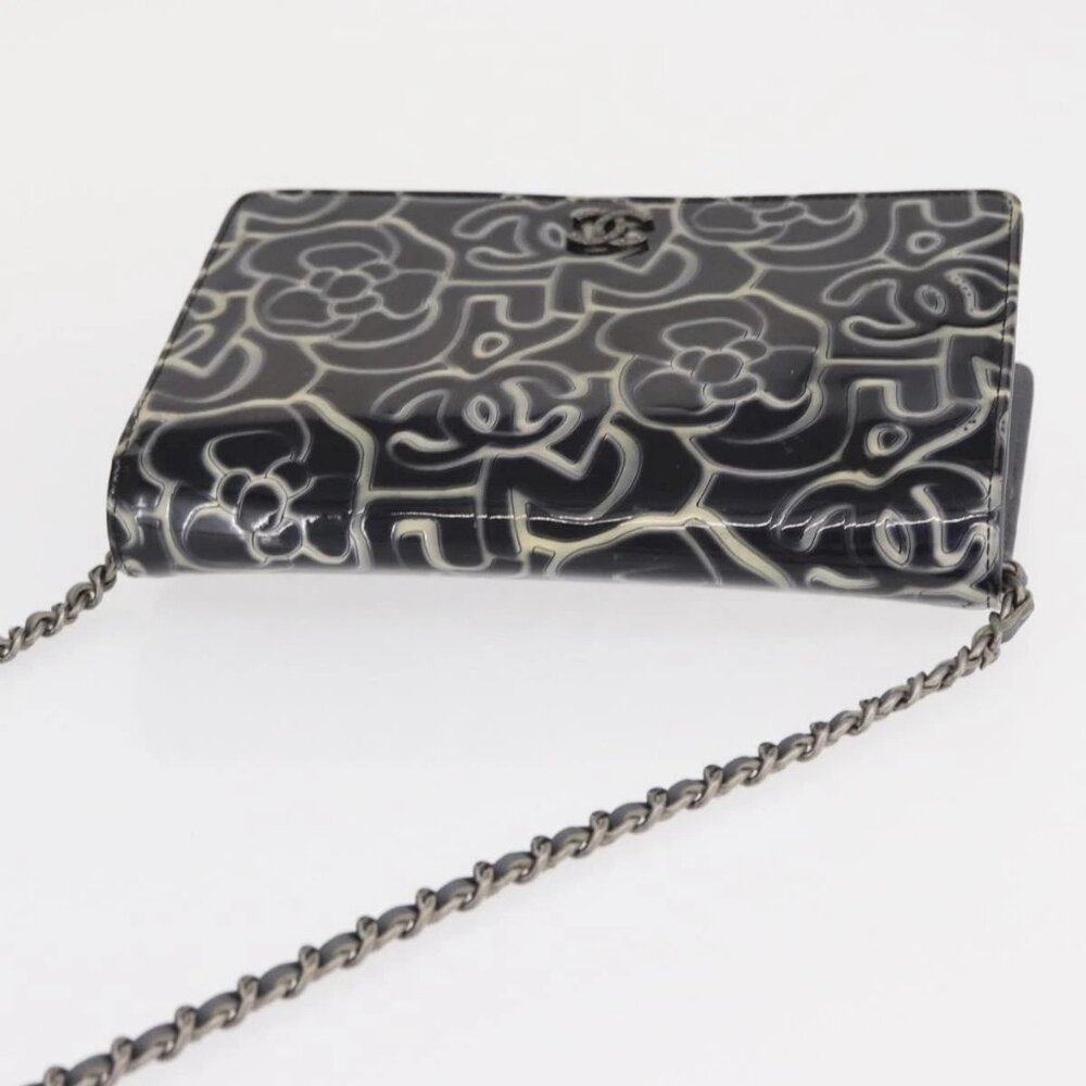 CHANEL Camellia COCO Mark Chain Wallet Patent leather Gray Silver CC Auth 159748 - Picture 6 of 16